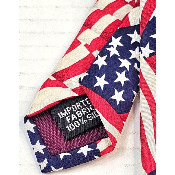 American Flag Silk Tie Star Spangled Banner Design Red White & Blue Patriotic - Picture 2 of 7